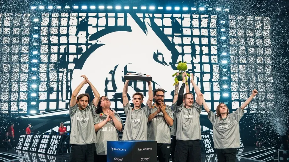 Team Spirit побеждает MOUZ и выигрывает BLAST Open Fall Porto 2026