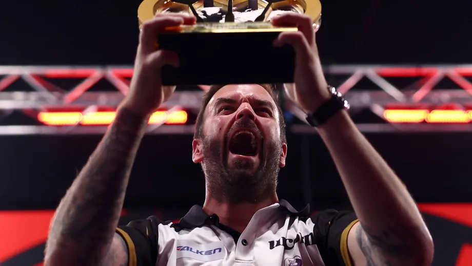 Смит разгромил Прайса в финале World Series of Darts Finals, Литтлер выбыл в четвертьфинале